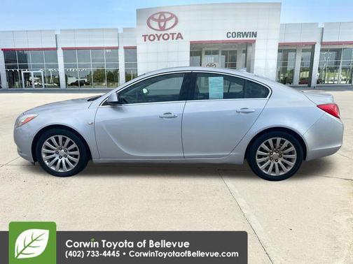 Quicksilver Metallic 2011 Buick Regal CXL
