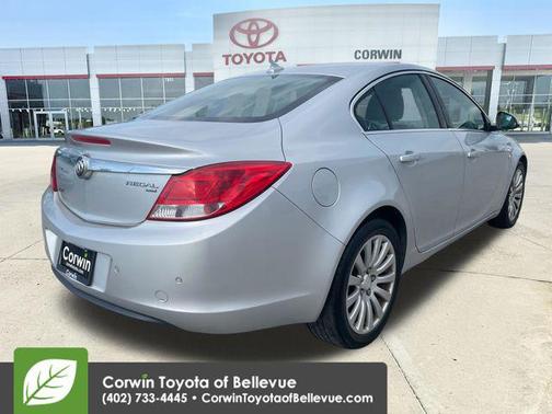 Quicksilver Metallic 2011 Buick Regal CXL