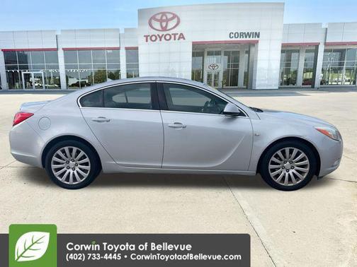 Quicksilver Metallic 2011 Buick Regal CXL