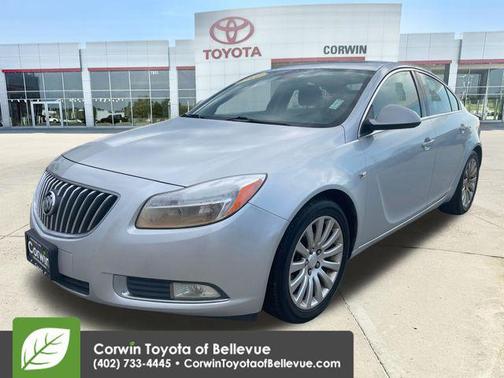Quicksilver Metallic 2011 Buick Regal CXL