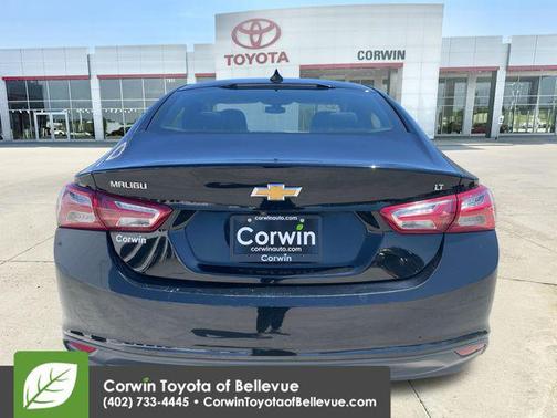 Mosaic Black Metallic 2020 Chevrolet Malibu FWD LT