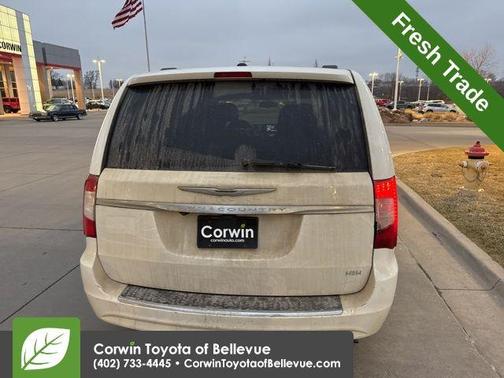 2013 Chrysler Town & Country Touring