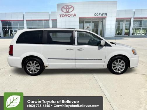 2013 Chrysler Town & Country Touring