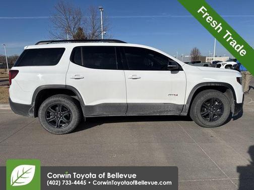 2021 GMC Acadia AWD AT4