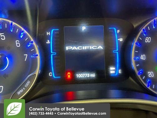 2017 Chrysler Pacifica Touring-L