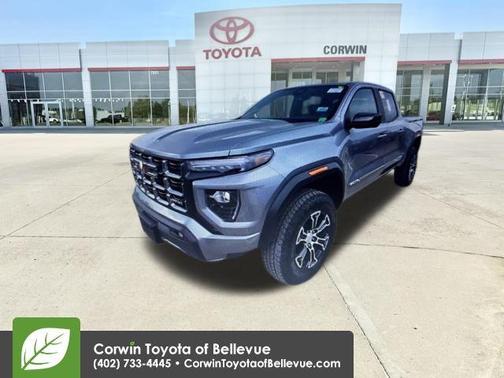 Sterling Metallic 2025 GMC Canyon AT4