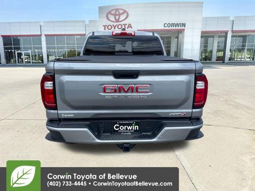 Sterling Metallic 2025 GMC Canyon AT4