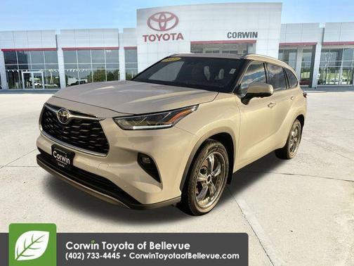 2023 Toyota Highlander Platinum