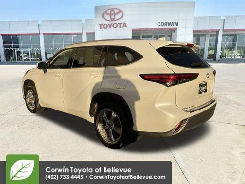 2023 Toyota Highlander Platinum