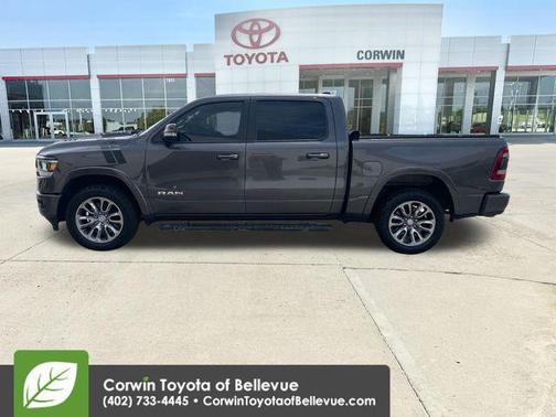 Granite Crystal Metallic Clearcoat 2019 RAM 1500 Laramie
