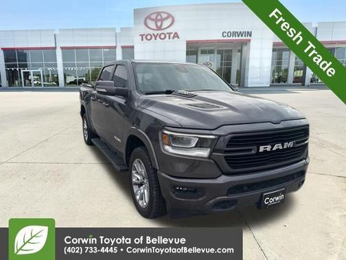 Granite Crystal Metallic Clearcoat 2019 RAM 1500 Laramie