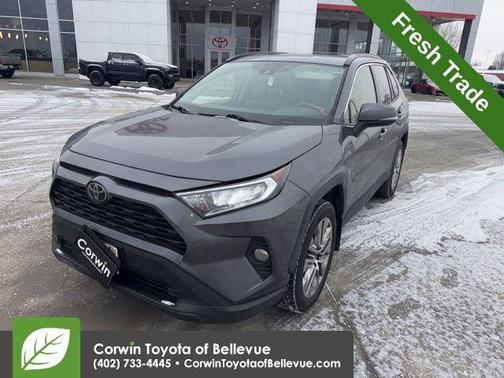 2020 Toyota RAV4 XLE Premium