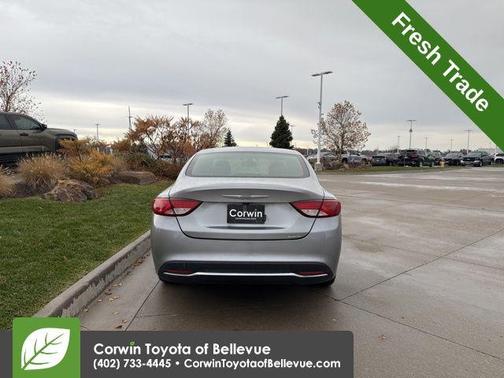 2016 Chrysler 200 Limited