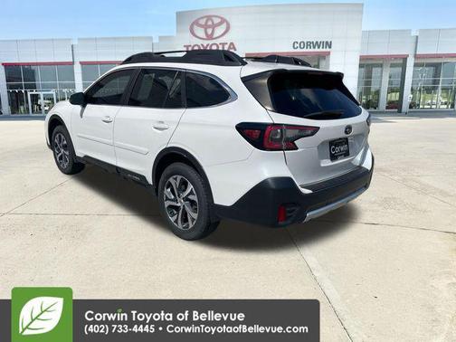 Crystal White Pearl 2021 Subaru Outback Limited