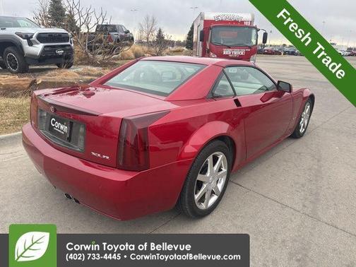 2005 Cadillac XLR Base