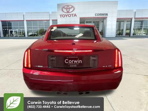 2005 Cadillac XLR Base