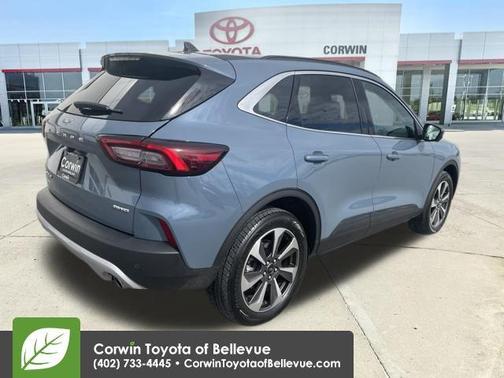 2023 Ford Escape Platinum