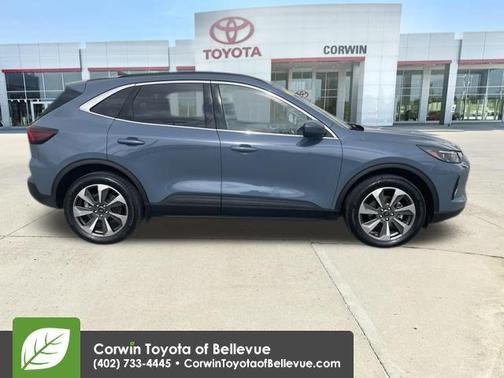 2023 Ford Escape Platinum