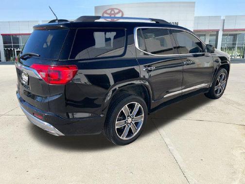 Ebony Twilight Metallic 2017 GMC Acadia Denali