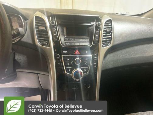 2017 Hyundai Elantra GT Base