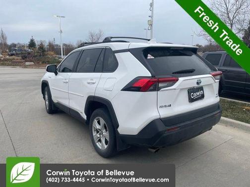 2019 Toyota RAV4 Hybrid XLE