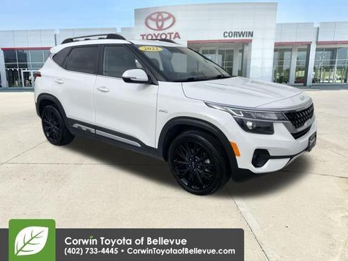 2022 Kia Seltos Nightfall