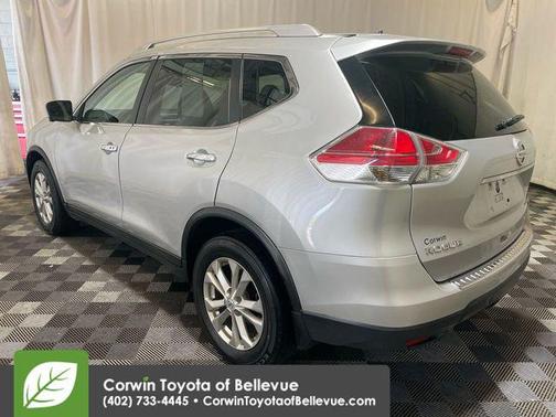 2016 Nissan Rogue SV