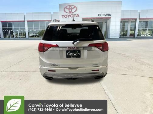 2019 GMC Acadia Denali