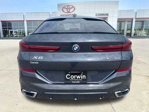 Arctic Gray Metallic 2021 BMW X6 xDrive40i