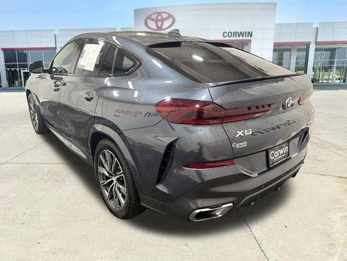 Arctic Gray Metallic 2021 BMW X6 xDrive40i