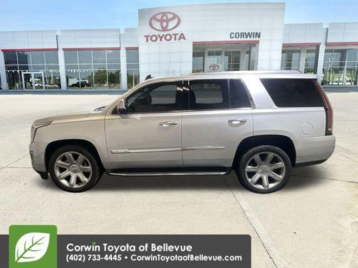 2016 Cadillac Escalade Luxury