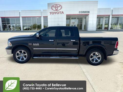 Brilliant Black Crystal Pearlcoat 2015 RAM 1500 Laramie