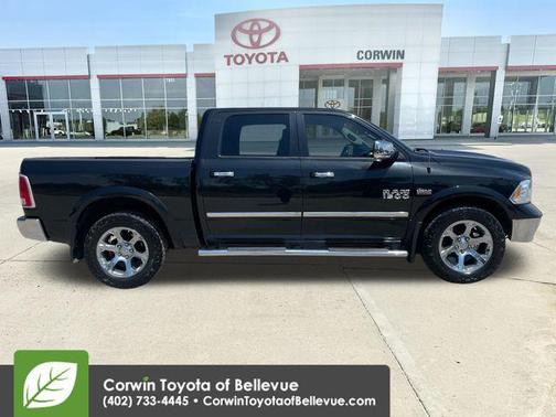 Brilliant Black Crystal Pearlcoat 2015 RAM 1500 Laramie