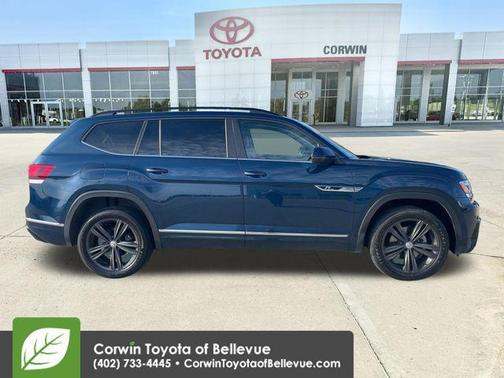 Blue Metallic 2020 Volkswagen Atlas 3.6L SE