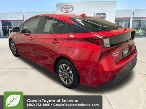 2019 Toyota Prius XLE