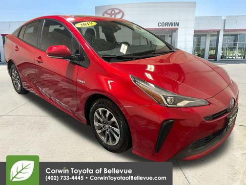 2019 Toyota Prius XLE