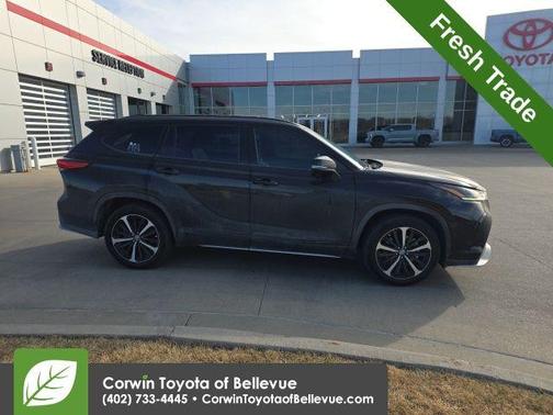 2021 Toyota Highlander XSE