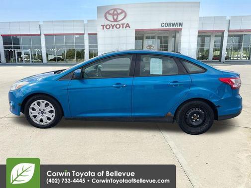 Blue Candy Metallic 2012 Ford Focus SE