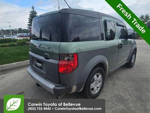 Galapagos Green Metallic 2004 Honda Element EX