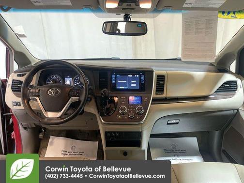 2015 Toyota Sienna XLE