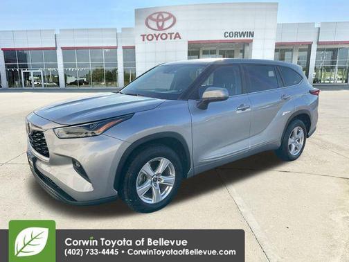 2023 Toyota Highlander LE