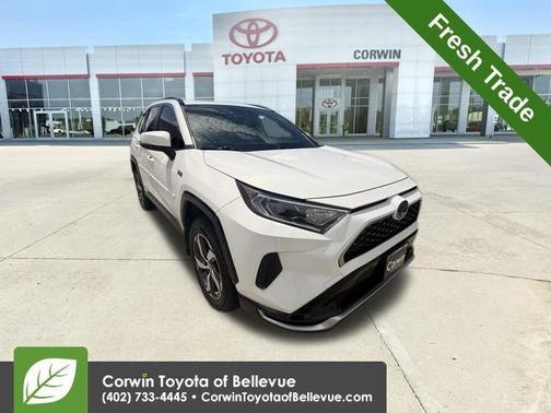 Super White 2021 Toyota RAV4 Prime SE