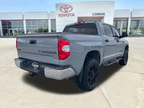 Cement 2020 Toyota Tundra SR5
