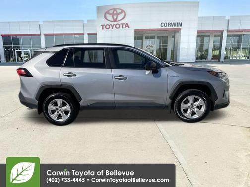 2020 Toyota RAV4 Hybrid LE