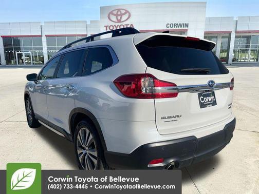 Crystal White Pearl 2022 Subaru Ascent Touring 7-Passenger