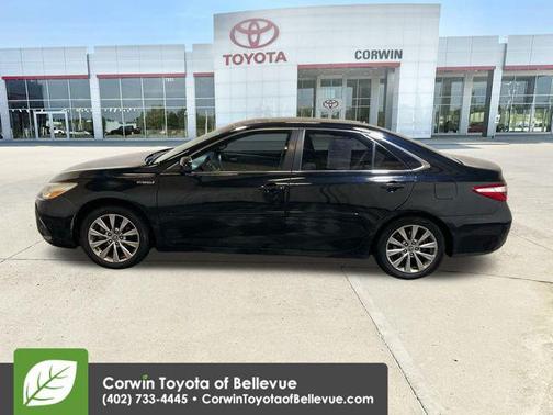 2015 Toyota Camry Hybrid SE