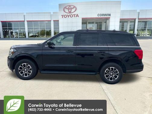 Agate Black Metallic 2024 Ford Expedition XLT