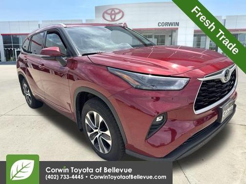 Ruby Flare Pearl 2022 Toyota Highlander XLE