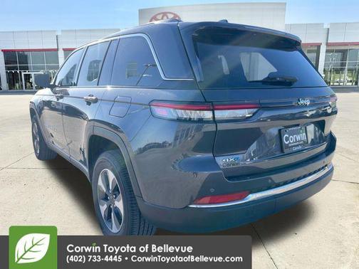 Baltic Gray Metallic Clearcoat 2022 Jeep Grand Cherokee 4xe Base