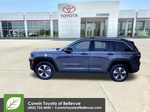 Baltic Gray Metallic Clearcoat 2022 Jeep Grand Cherokee 4xe Base